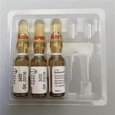 מגשי בקבוקונים לתעשיית התרופות